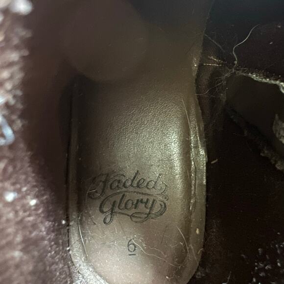 Brown Faux Leather Faded Glory Booties Size 6 - Picture 9 of 11